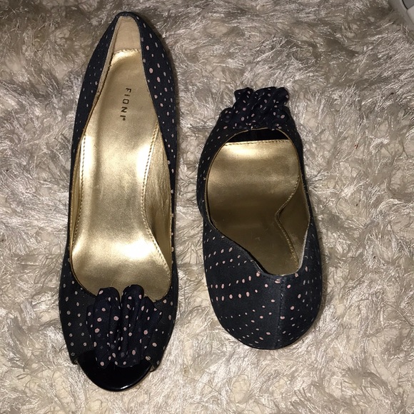 Gorgeous FIONI heels - Picture 5 of 6